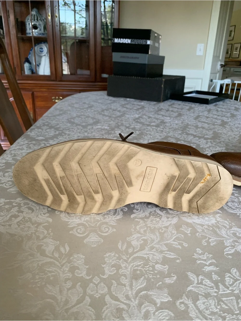 Men's Brown Leather Chukka Boots with Contrast Crepe Sole
